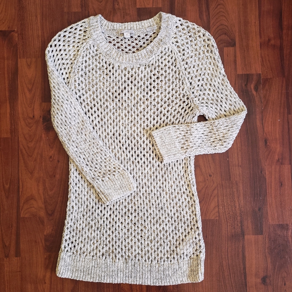 3/$25 Gap oatmeal open weave tunic sweater